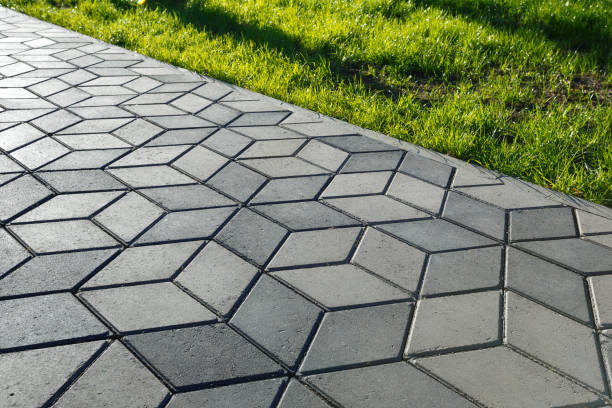 Best Driveway Paving Contractor  in South Farmingdale, NY